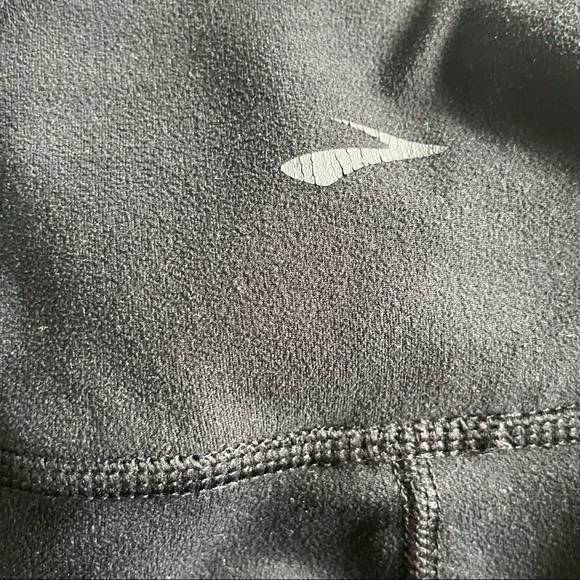 Brooks Women's Black Leggings with Gray Detailing - Picture 5 of 7